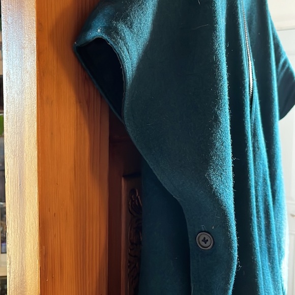 Professionally hand made reversible cape jacket - Picture 2 of 5